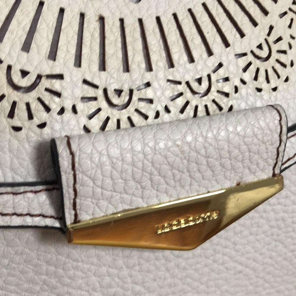 Liz Claiborne Summer White Handbag Purse